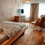 Apartment Urlaubsfreude Biedermann Haus Blumenglueck - Gaensebluemchen Sebnitz